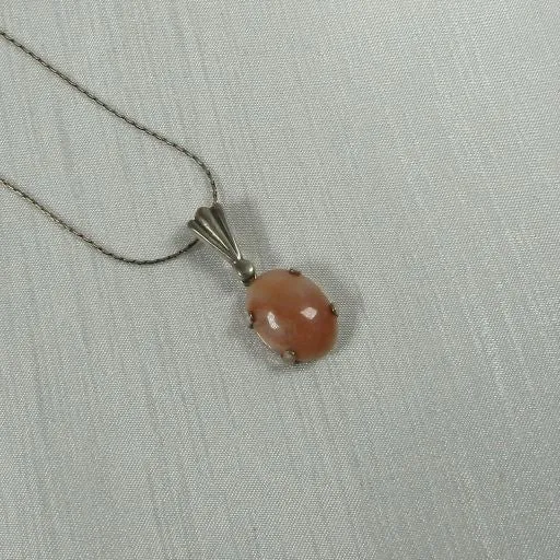 Bloody Quartz Pendant Necklace