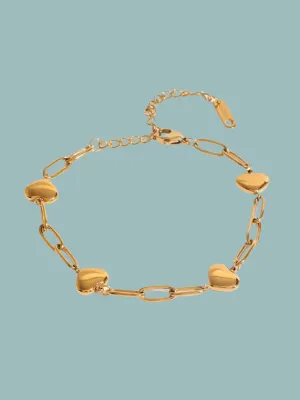 Dainty Charming Heart Bracelet for Women: Elegance Redefined