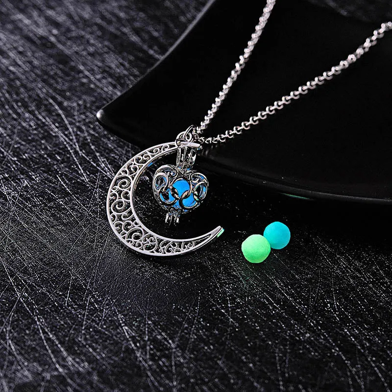 Glow In The Dark Moon Square Heart Necklaces