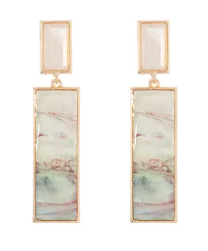 Ivory Shell Bar Earring