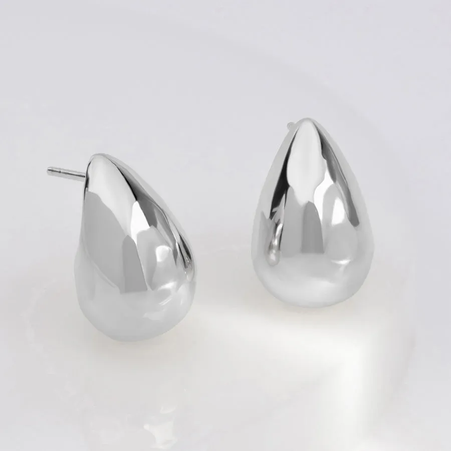 Teardrop Classic  Silver 20mm Stud Earrings